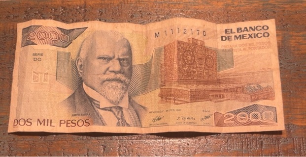 Vintage Mexican 2000 Pesos Banknote