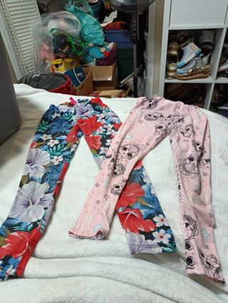 2 pair girl size 6 leggings