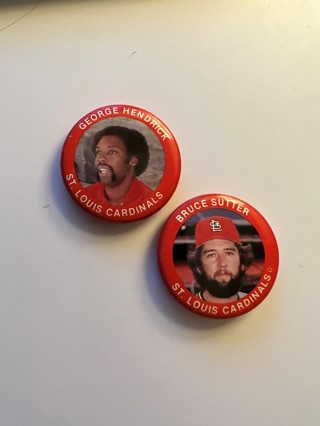 1984 Fun Foods Buttons George Hendrick & Bruce Sutter St. Louis Cardinals