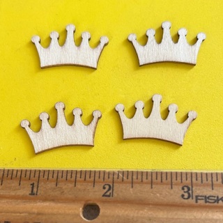 4 wood crowns 