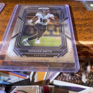 2022 panini prizm Roquan smith football card 