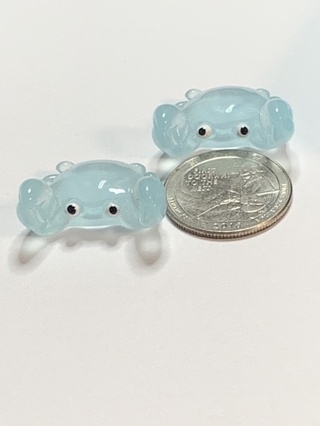 2PC GLOW IN THE DARK BLUE CRABS (NOT CHARMS) (PLEASE READ DESCRIPTION