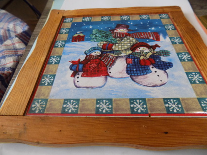 Vintage 7 ihch square snowman family trivet in wooden frame