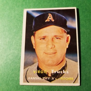 1957 - TOPPS BASEBALL CARD NO. 187 - VIRGIL TRUCKS  - A'S