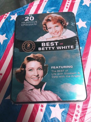 Best of Betty White 2 DVD Set 20 Episodes New Sealed