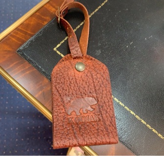 Brand New Grained Leather Kodiak Luggage Tag  