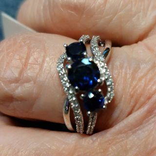 Sterling silver sapphire ring sz 8, retails $120