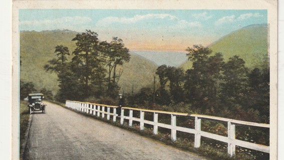 Vintage Used Postcard: (k): 1924 Narrows Entrance, William Penn Highway, Lewistown, PA