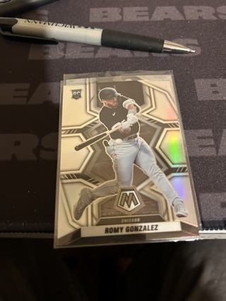 2022 mosaic prizm rc romy gonzalez