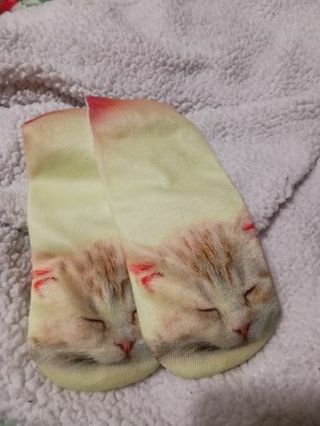 Women cat socks size 5-9