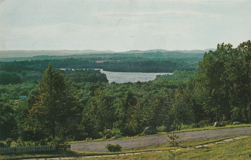 Vintage Unused Postcard: GIN: Mohansic Lake & Park, Yorktown Heights, NY