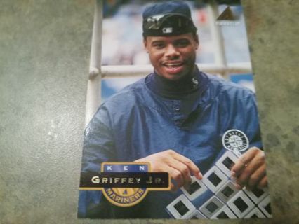 1994 PINNACLE KEN GRIFFEY JR. SEATTLE MARINERS BASEBALL CARD# 100