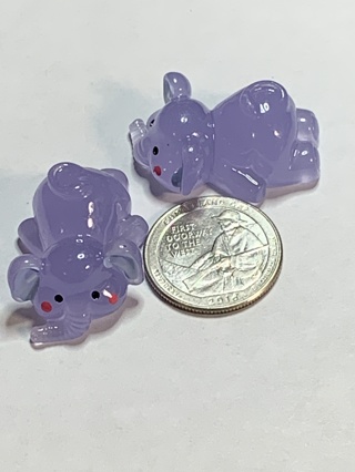 ELEPHANTS~#1~SET OF 2 ELEPHANTS~GLOW IN THE DARK~FREE SHIPPING!