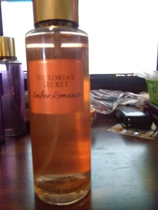 Victoria's Secret Amber Romance Fragrance Mist