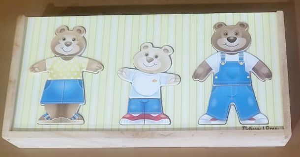 Melissa & Doug Bear Family Dress Up Puzzle