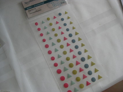 Tiny plastic colorful stickers circles & triangles, 72 pcs. NIP