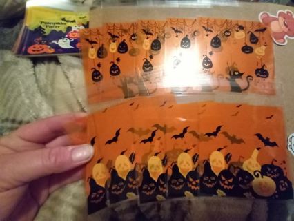 Halloween 10 cello bags 10×4 no refunds regular mail Win 2 or more get bonus