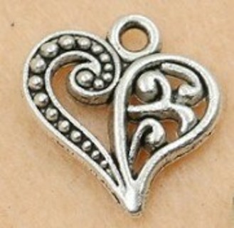 filigree heart pendant/charm