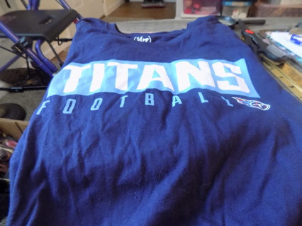 Mens Navy Blue Titans Football XXL T shirt