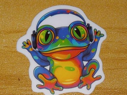 Adorable nice one small vinyl sticker no refunds regular mail only Very nice quality!