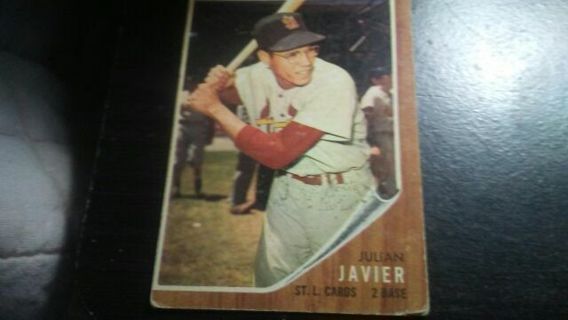 1961/1962 TOPPS JULIAN JAVIER ST. LOUIS CARDINALS BASEBALL CARD# 118 HAS CONDITION ISSUES