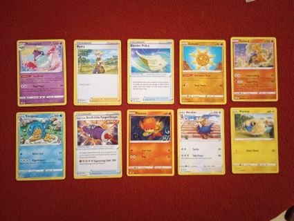 10 RANDOM POKEMON CARDS #350