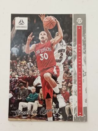 Davidson Wildcats / Golden State Warriors Stephen Curry Basketball card