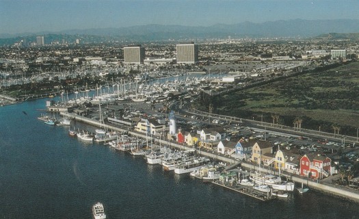 Vintage Unused Postcard: ginz: Marina Del Rey, Greater Los Angeles, CA