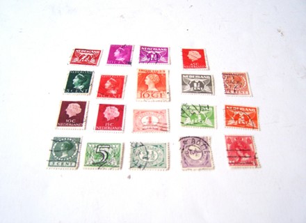 Netherlands Postage Stamps Set of 19 Used/Cancelled