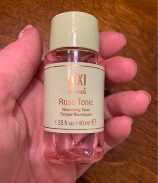 PIXI Skin Treats Rose Water Toner