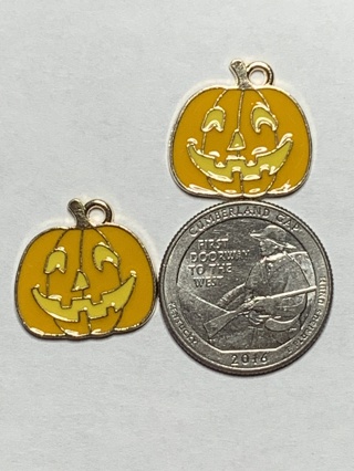 HALLOWEEN CHARMS~#26~SET OF 2 CHARMS~SET 3~FREE SHIPPING!