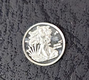 One 1 Gram Walking Liberty .999 Fine Silver Round