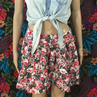 WOMEN’S Forever 21 Skirt Floral Zip Side Midi Womens Size medium Forever 21