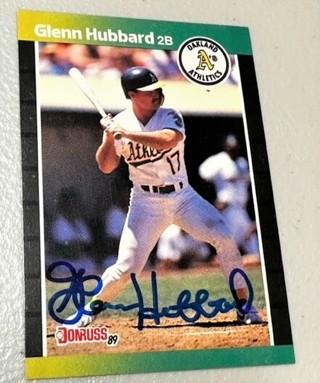 Autographed 1989 Donruss #568 Glenn Hubbard Oakland Athletics