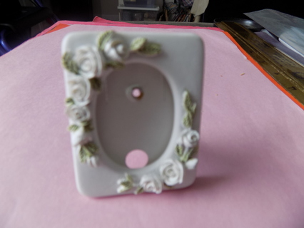 Mini white porcelain photo fram with 3D white roses Easel back