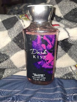 BBW dark kiss shower gel