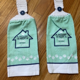 BN Pair of Crochet Kitchen Towels. P25