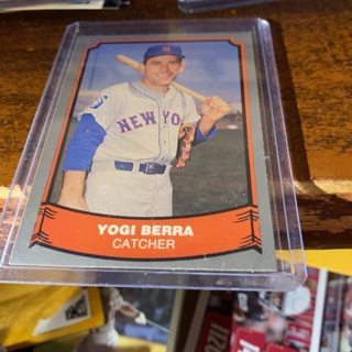 1988 pacific baseball legends yogi Berra baseball card 