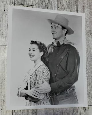 John Wayne & Gail Russell 8 x 10" Glossy Photo