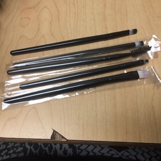 Brand new makeup brushes 2