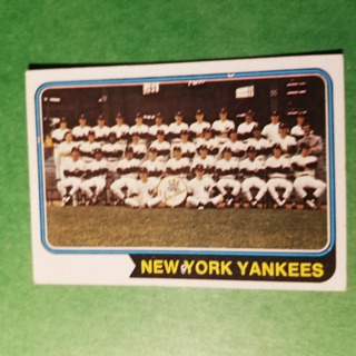 1974 - TOPPS BASEBALL CARD NO. 363 - NEW YORK TEAM - YANKEES