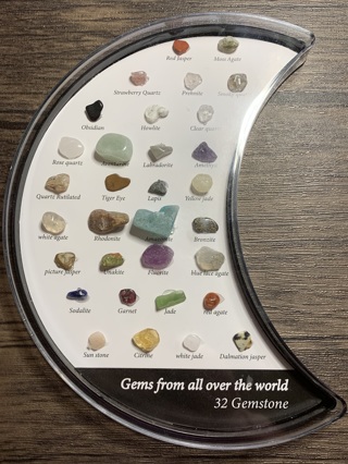 GEMS FROM ALL OVER THE WORLD~MOON-SHAPE~32 GEMSTONE PIECES/CHIPS~FREE SHIPPING!