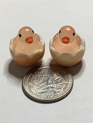 EGG SHELL DUCKS~#9~ORANGE~SET OF 2~GLOW IN THE DARK~FREE SHIPPING!