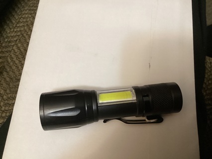 ONE LED POCKET  FLASHLIGHT 100 LUMENS