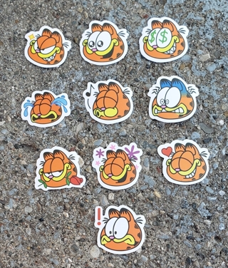 GARFIELD WATERPROOF STICKERS STYLE 1 FOR LAPTOP SCRAPBOOK WATER BOTTLE SKATEBOARD AND MORE 