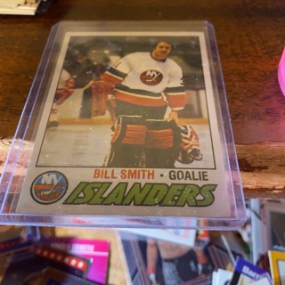 1977 topps bill smith hockey card 