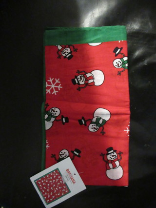 Fun HOLIDAY BANDANA--NEW!