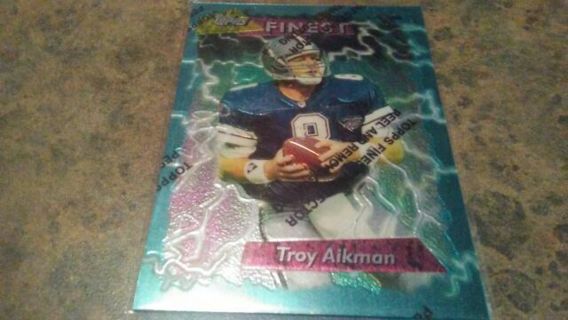 1995 TOPPS FINEST TROY AIKMAN DALLAS COWBOYS FOOTBALL CARD# 185 HALL OF FAMER. VERY NICE CARD!