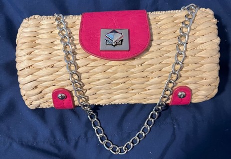 1/2 PRICE Charming Wicker Purse Clutch with Chain