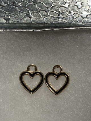 ♥COLORED HEART CHARMS-~#1~BLACK~FREE SHIPPING♥